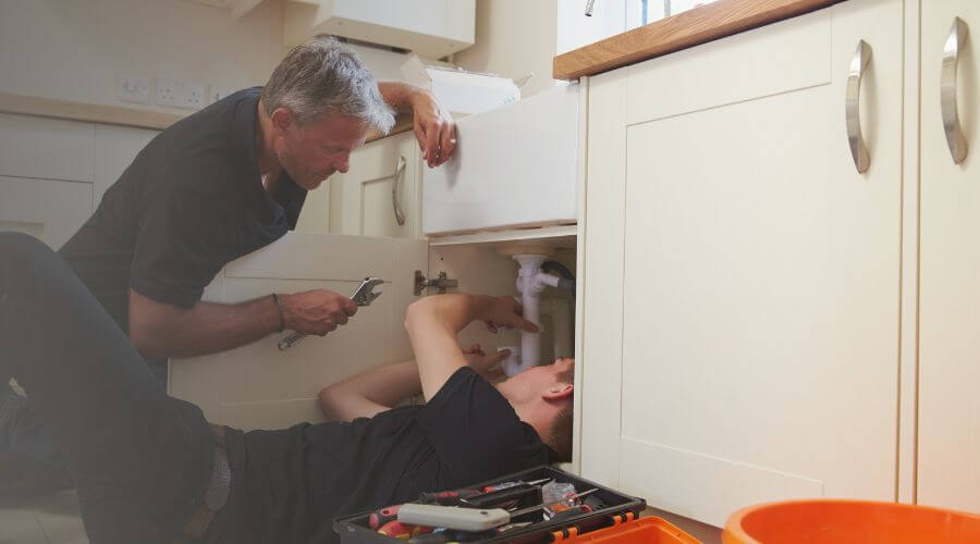 Professional burst pipe repair services in Fort McKavett, TX